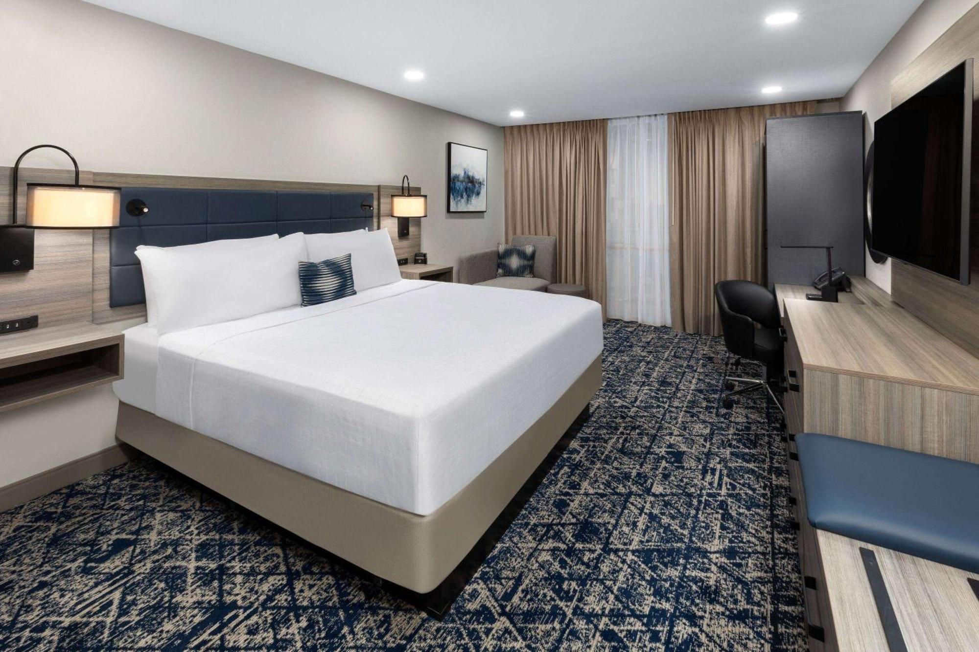 Wyndham Dfw Airport Hotel Irving Exterior foto